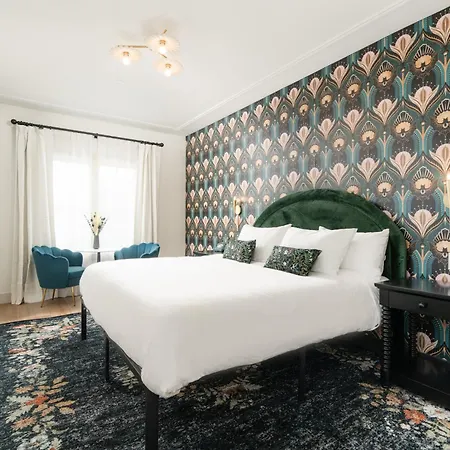 Petit Soleil - Bed, Breakfast And Bar Bed & Breakfast San Luis Obispo Exterior photo