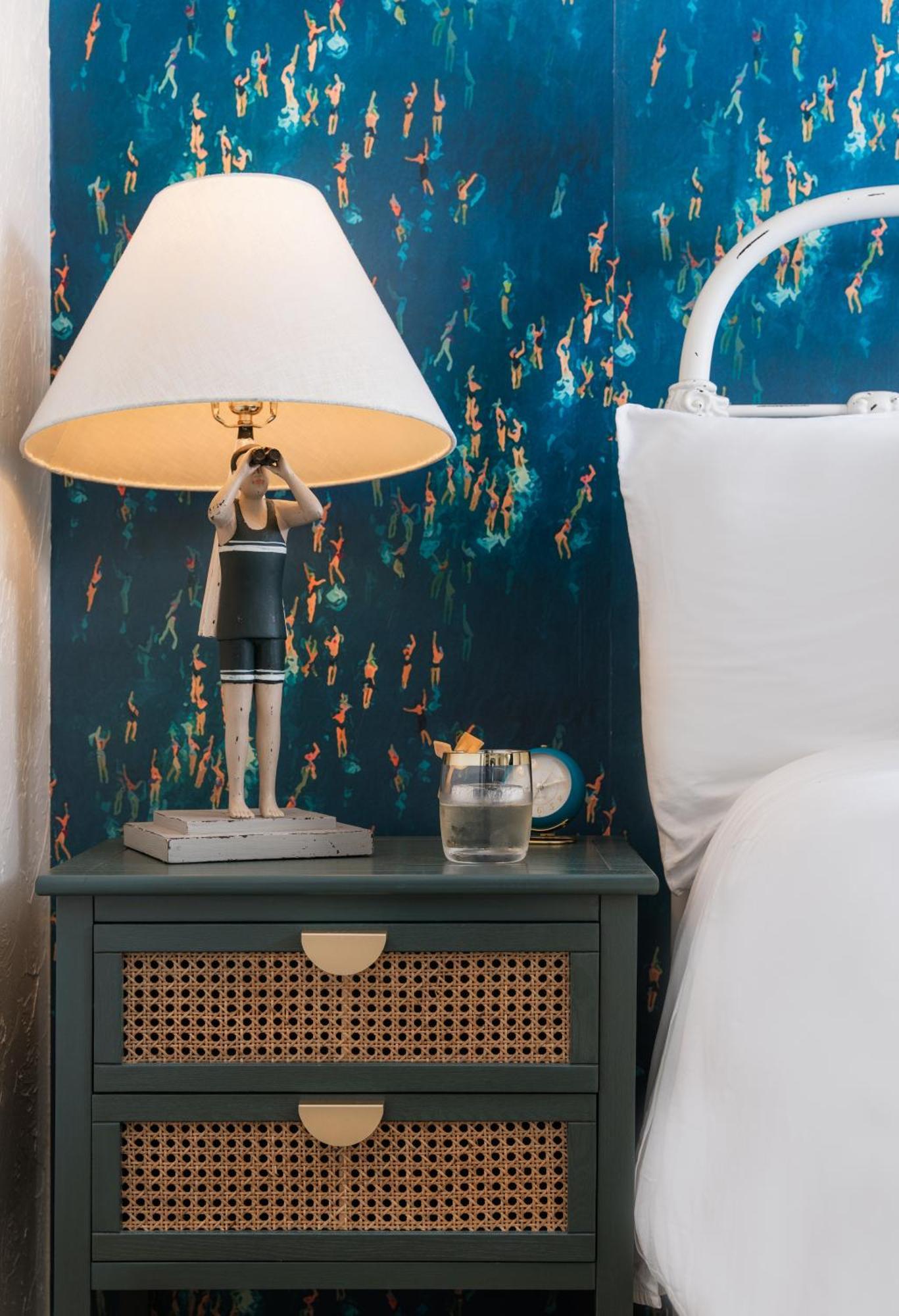 Petit Soleil - Bed, Breakfast And Bar *