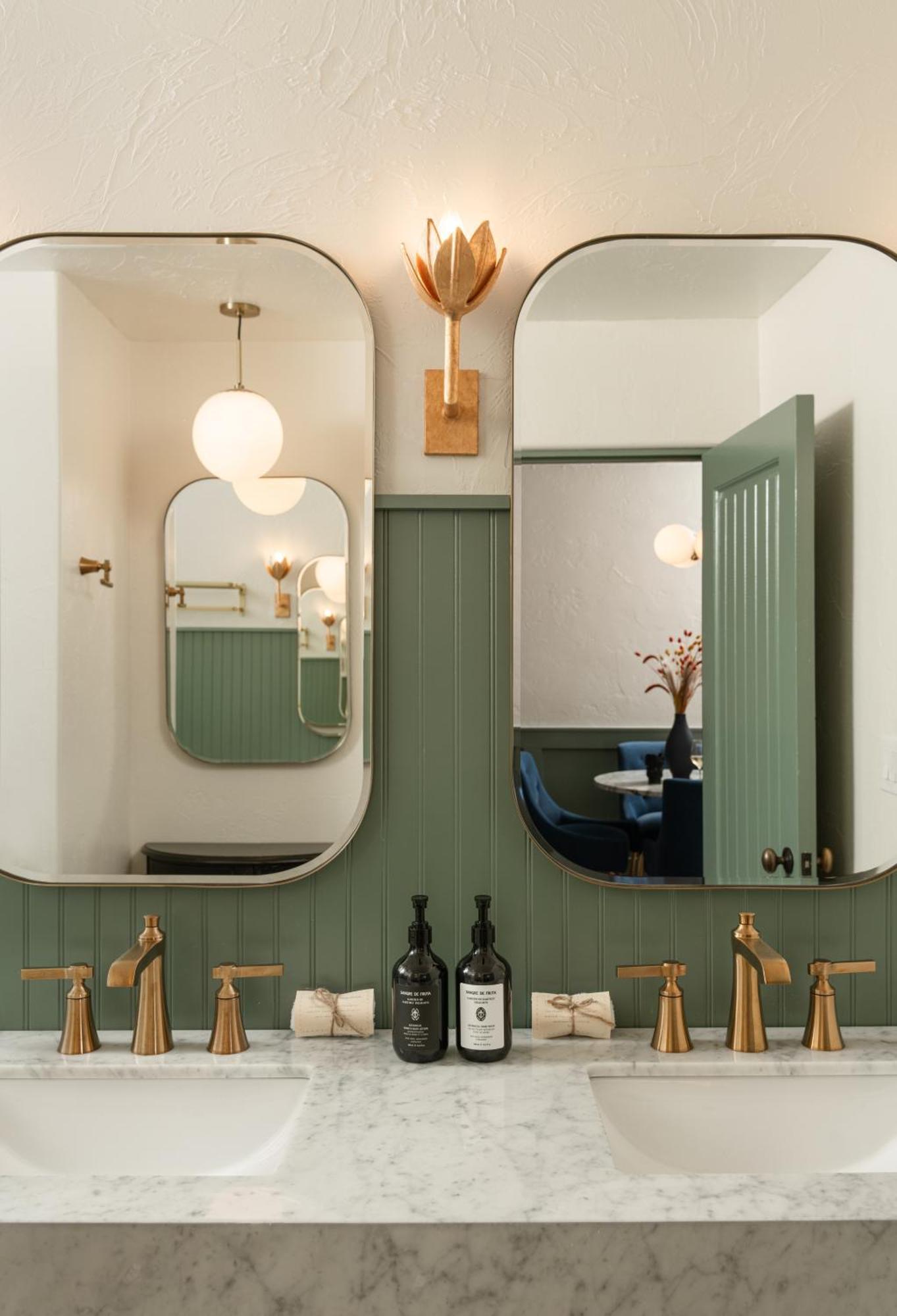 Petit Soleil - Bed, Breakfast And Bar *